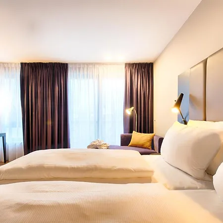 Hotel Welcome 4*